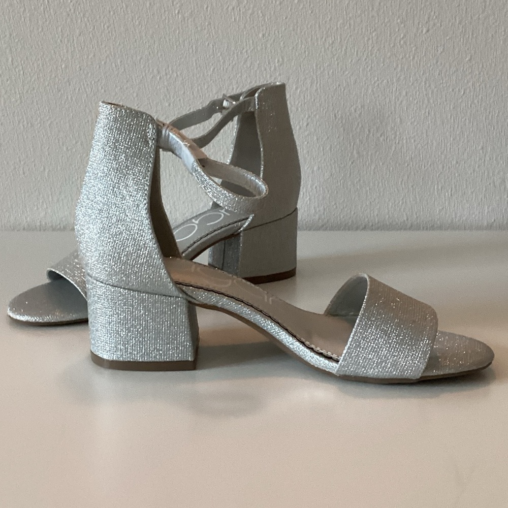 Sugar Elegant Silver Block Heel Sandals Size 5.5